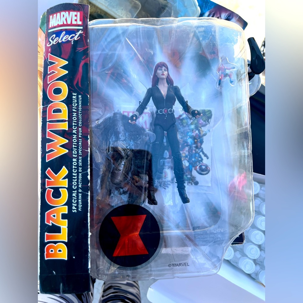 Black Widow Collectible Figure